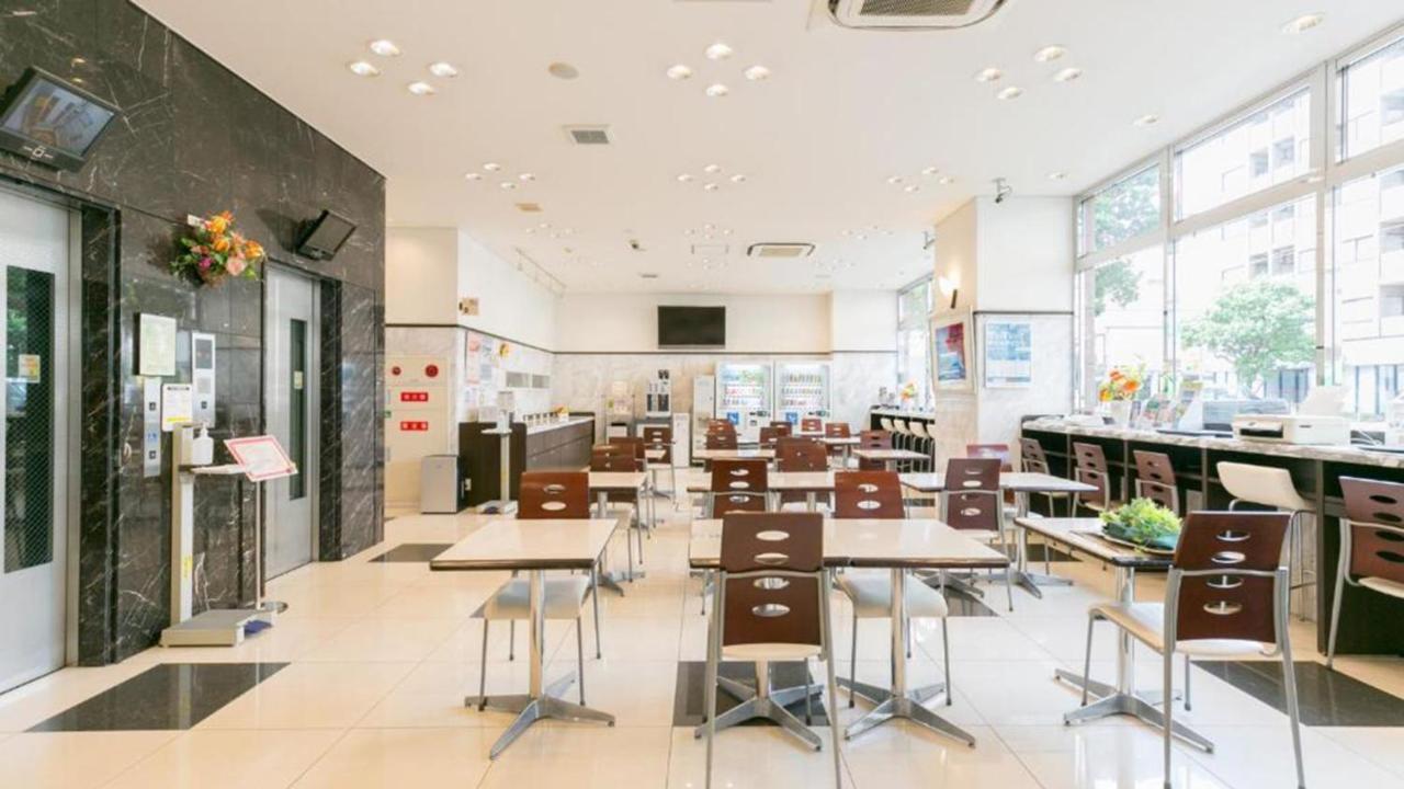 Toyoko Inn Nara Oji Eki Minami Guchi Esterno foto
